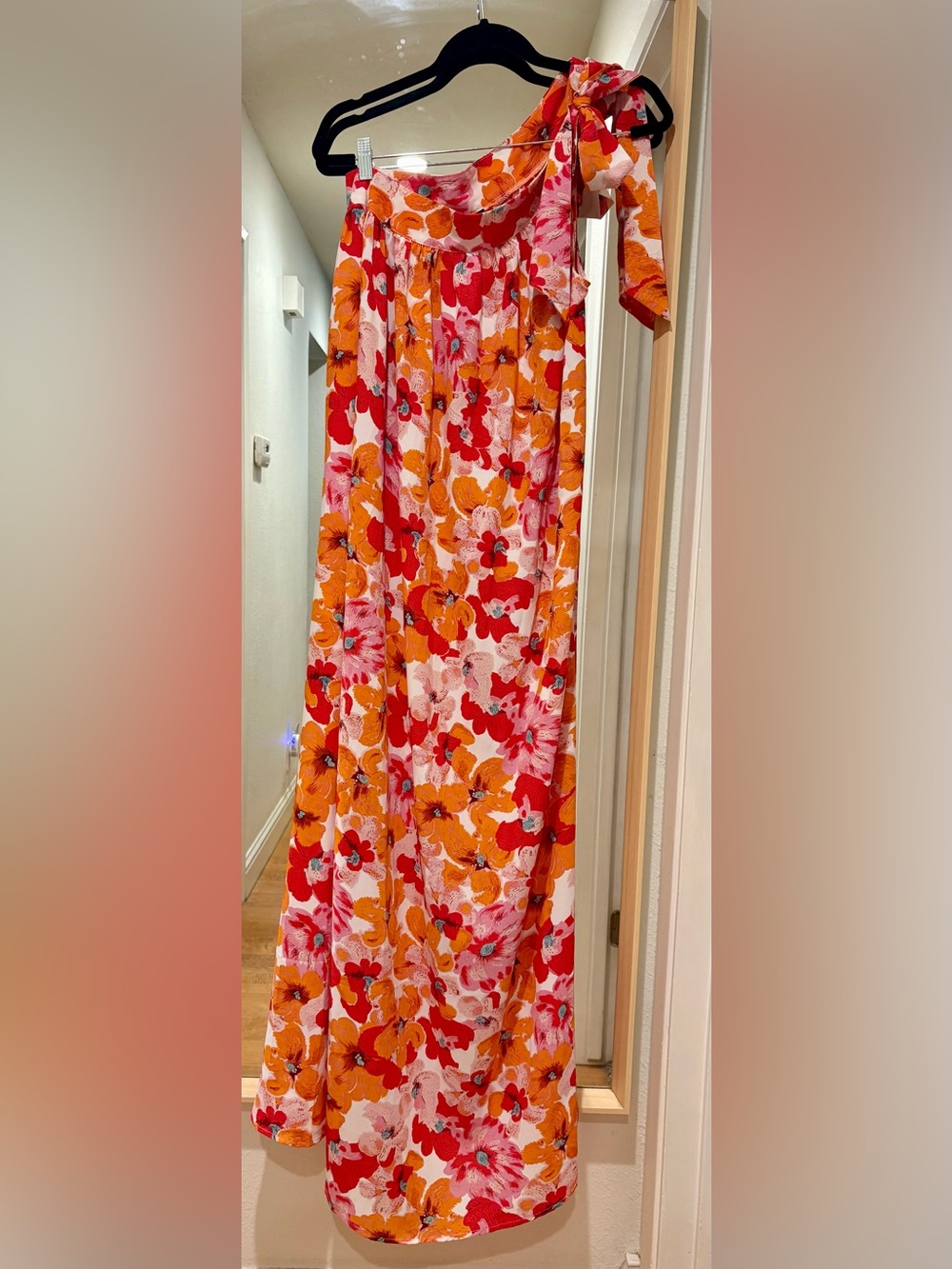 Aakaa Dress NWT